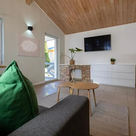 Zum Wohlfuehlen Apartment *
